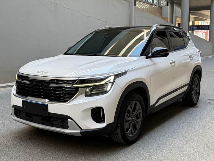 kia seltos из Китая купить kia seltos 2022 надежный кроссовер компактный suv kia seltos комплектации