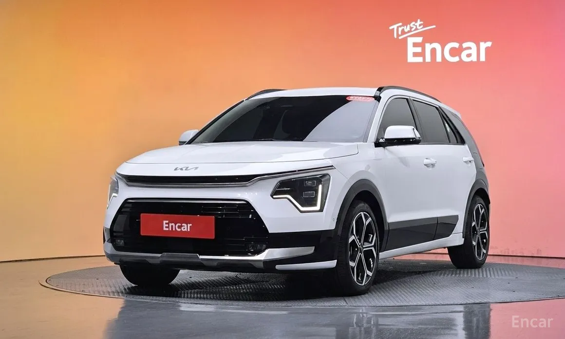 Kia Niro Hybrid — современный гибридный кроссовер для экономичных поездок
