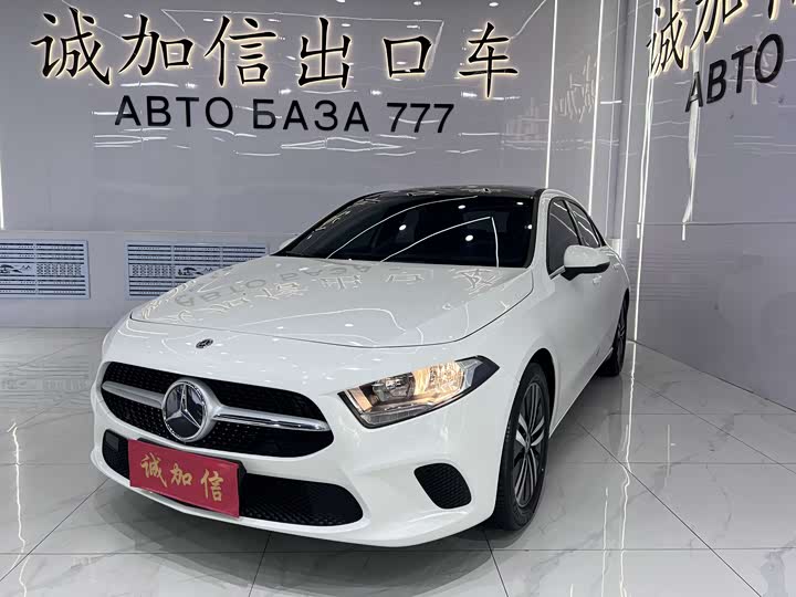 mercedes-benz a-class, быстрый городской автомобиль, премиальный спортивный автомобиль.